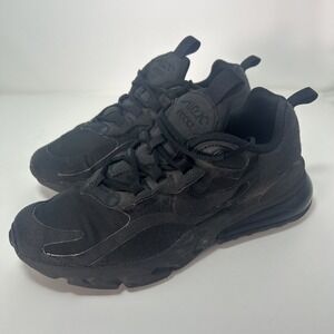 Nike Air Max 270 React GS Black Running Shoes BQ0103-004 Size 5Y / Women's 6.5